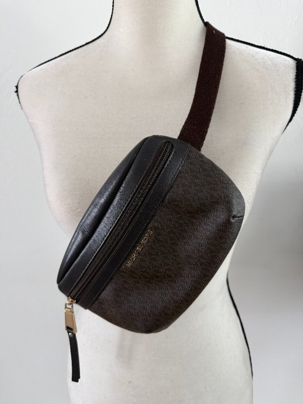 Michael Kors Signature Monogram Belt Bag Fanny Pack Brown Gold